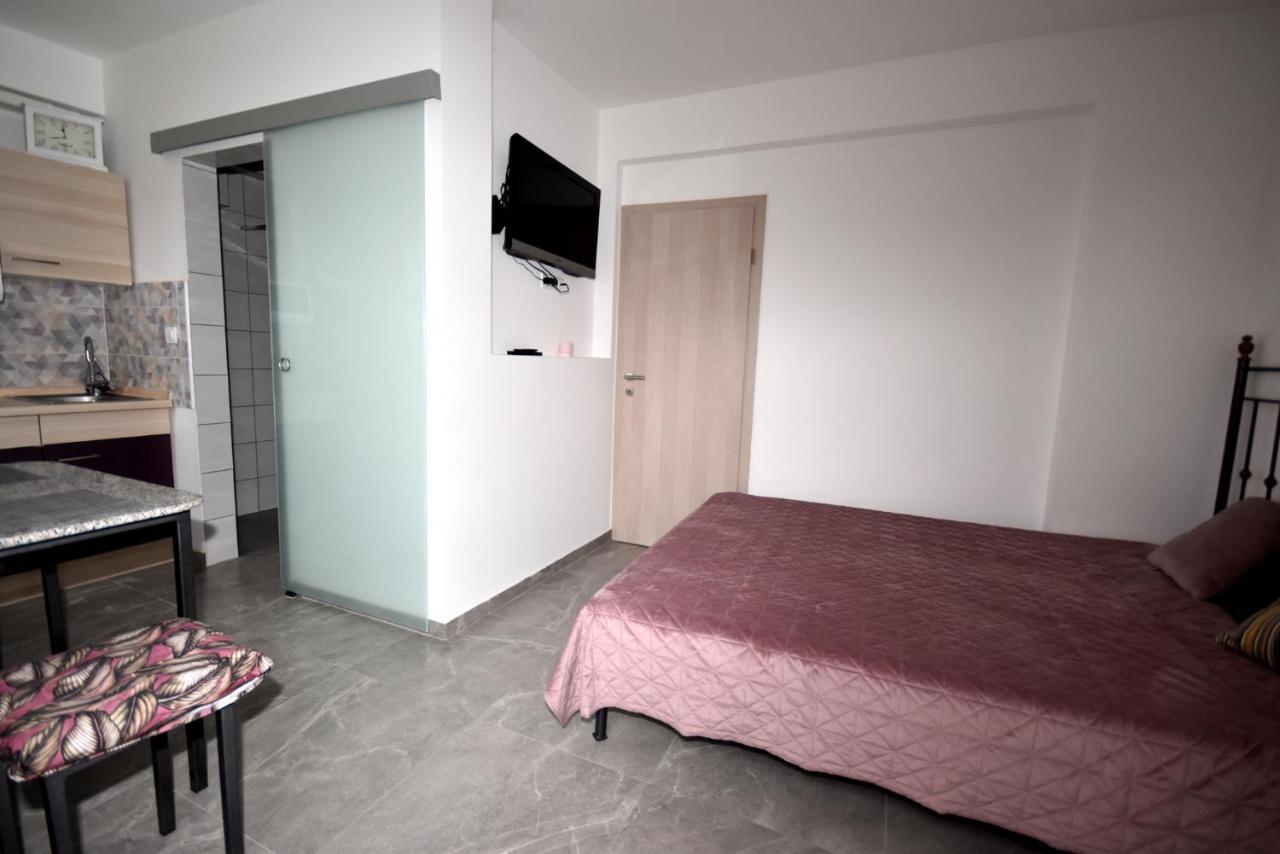 Apartmaji Lejardin Skofljica Exterior photo